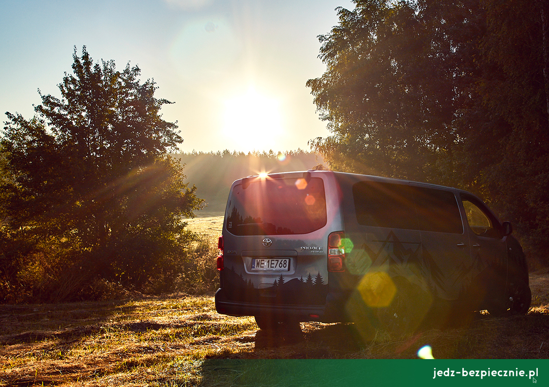 Wydanie na weekend - Toyota ProAce z modułem Kamper Tour Box